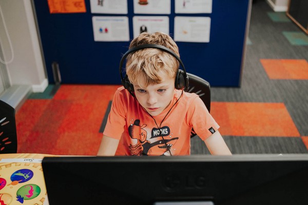 NW 4NumberWorksnWord tutor maths English near me